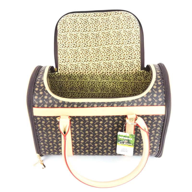 Luxury Bag for Cats Portable Folding Carrying Travel Carry Breathable Outdoor Pet Dog Puppies Small Animals Handbags Supplies