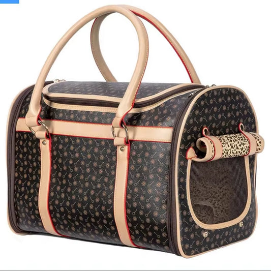 Luxury Bag for Cats Portable Folding Carrying Travel Carry Breathable Outdoor Pet Dog Puppies Small Animals Handbags Supplies